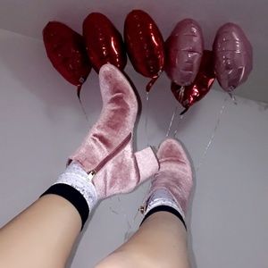Steve Madden Velvet Booties